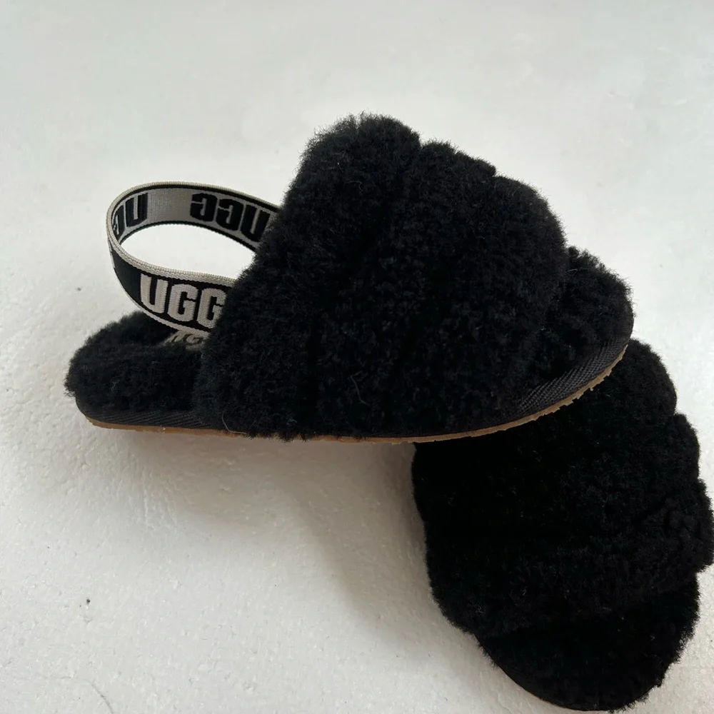 UGG Fluff Yeah slides Shearling Slingback Sandal slippers shoes black toddler